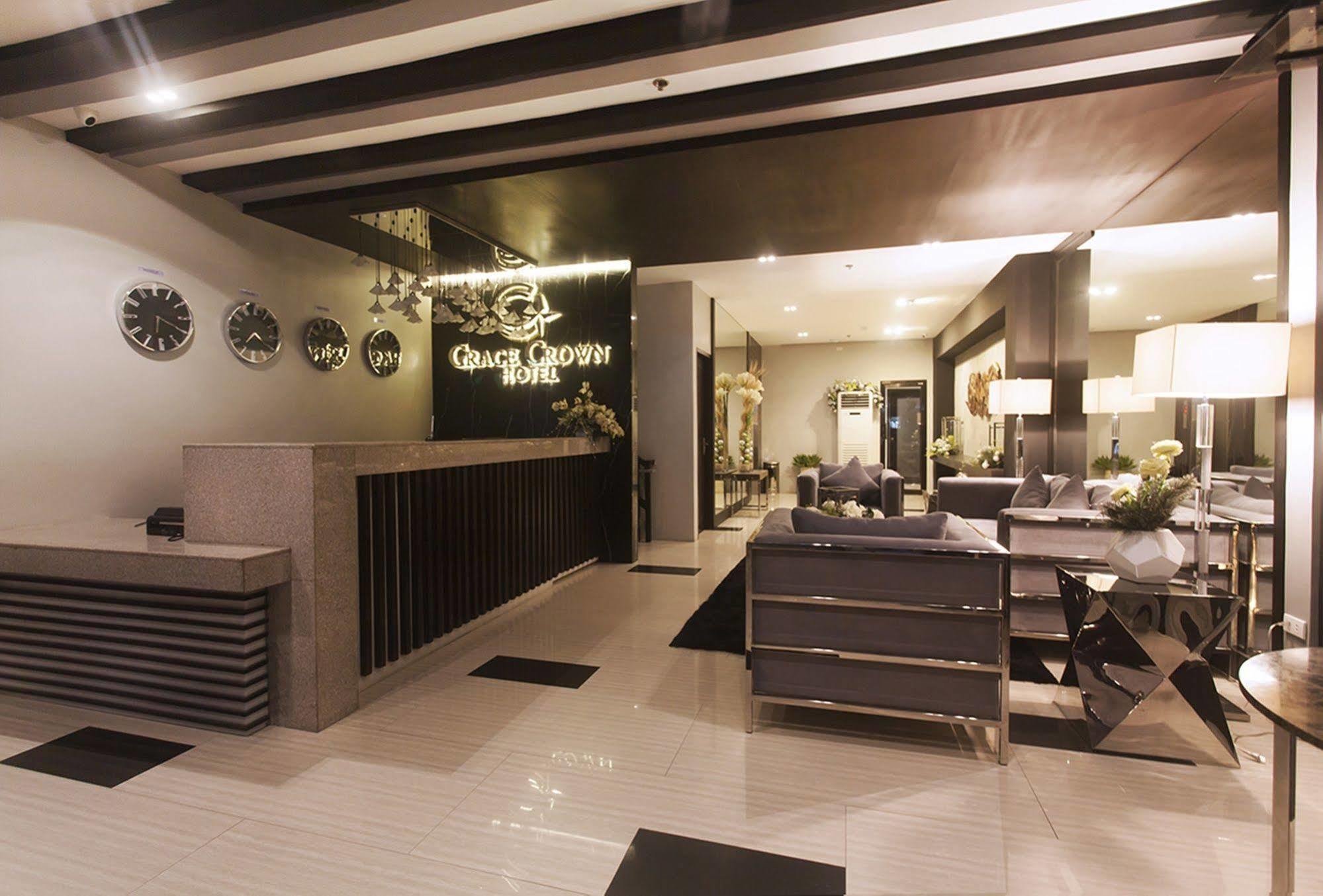 Grace Crown Hotel アンヘレス エクステリア 写真